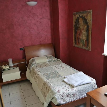 Albergo Giardinetto Scanzorosciate Ngoại thất bức ảnh